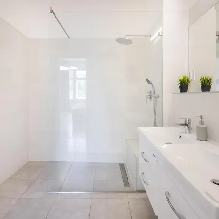 Tcb Regi Apartment *
