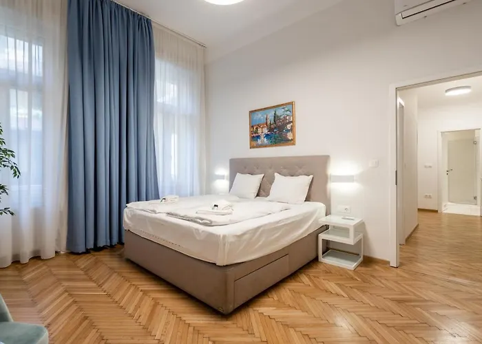 Apartament Tcb Regi