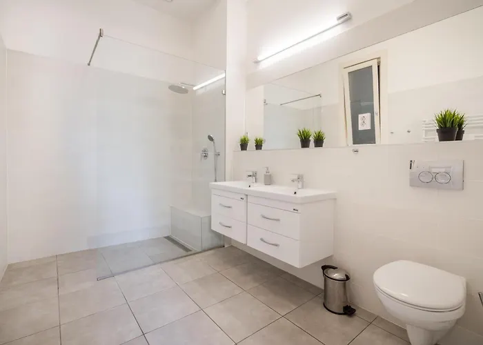 Tcb Regi Apartament *